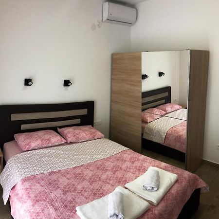 Apartmani Cupara Tivat Exteriér fotografie