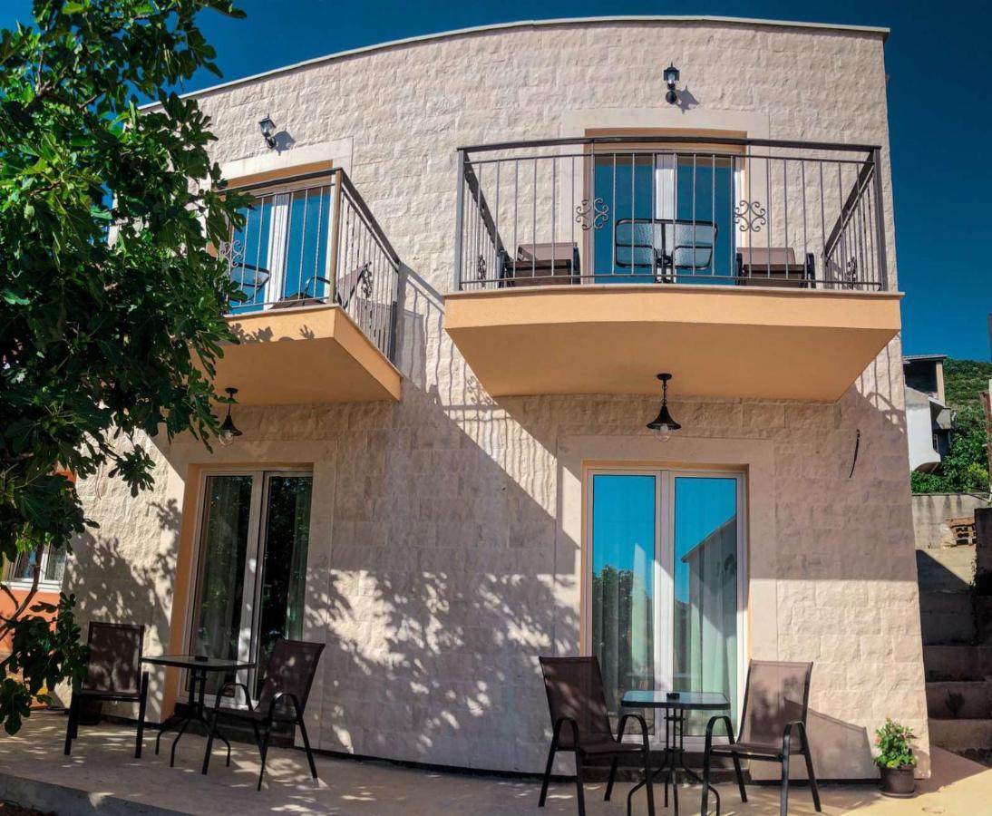 Apartmani Cupara Tivat Exteriér fotografie